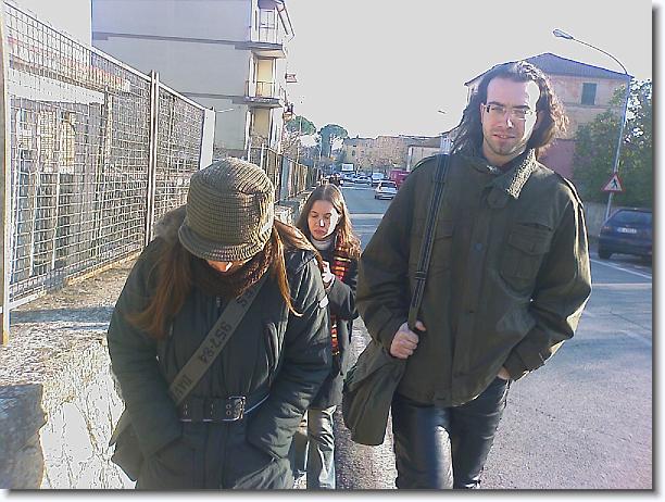 Clicca per scorrere le foto originali ingrandite