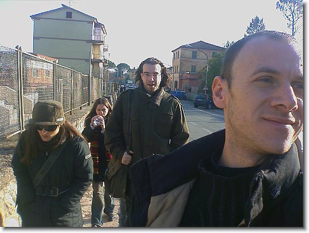 Clicca per scorrere le foto originali ingrandite