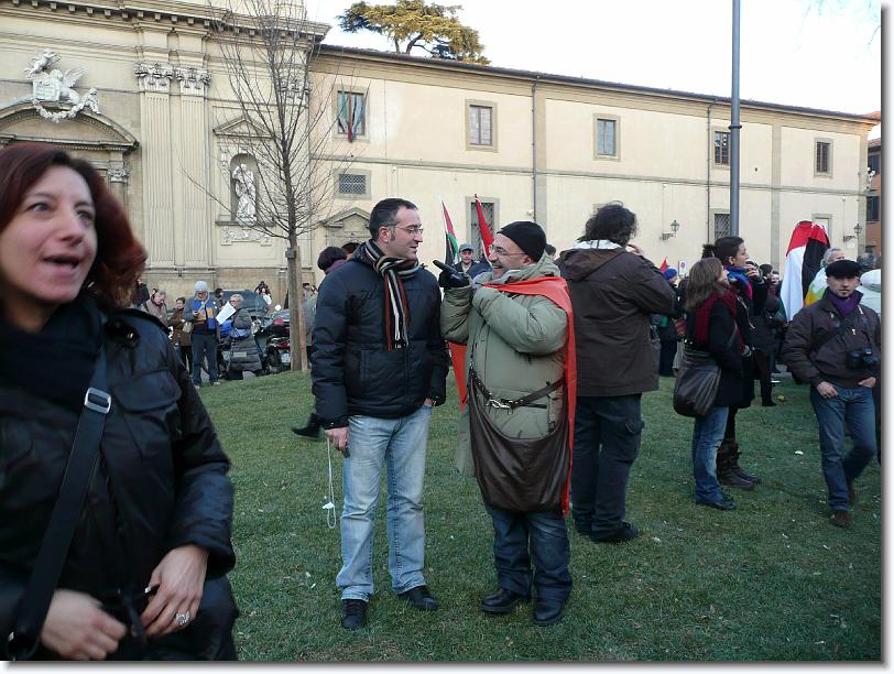 Clicca per scorrere le foto originali ingrandite