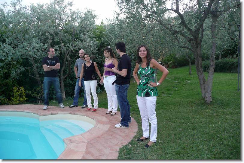 Clicca per scorrere le foto originali ingrandite