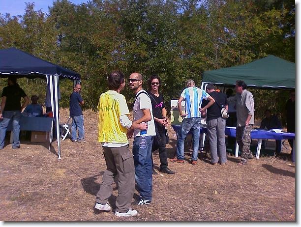 Clicca per scorrere le foto originali ingrandite
