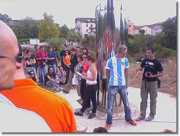 Clicca per scorrere le foto originali ingrandite